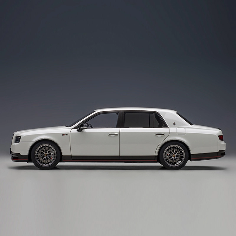 AUTOart AA 118 ToyotaCENTURY GRMN
