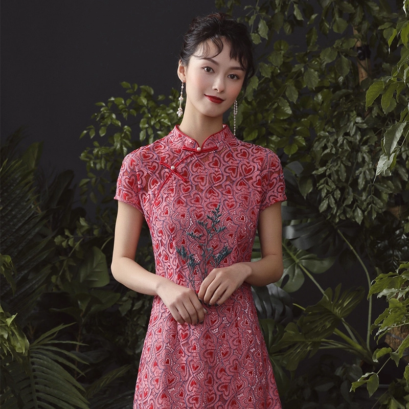 槿爷东方 爱心蕾丝连肩袖短旗袍 洋红色