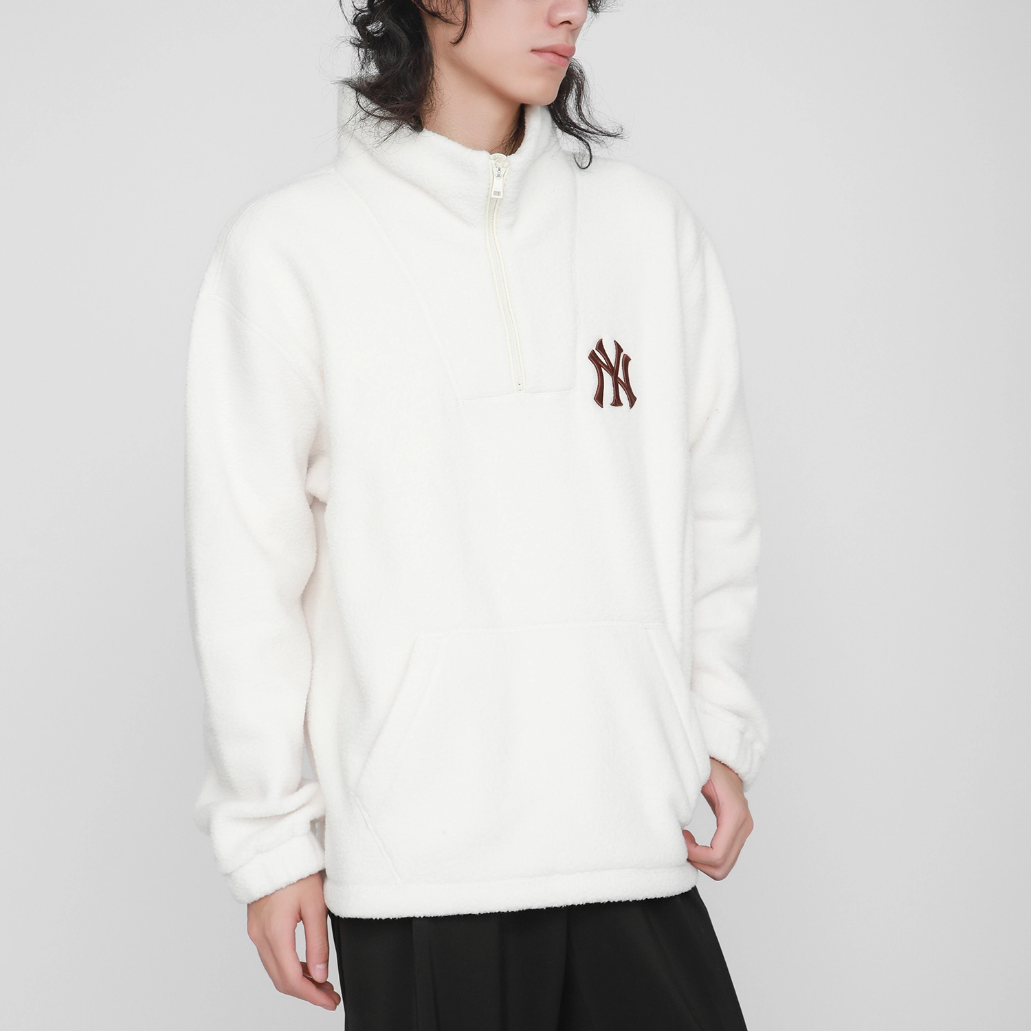 MLB