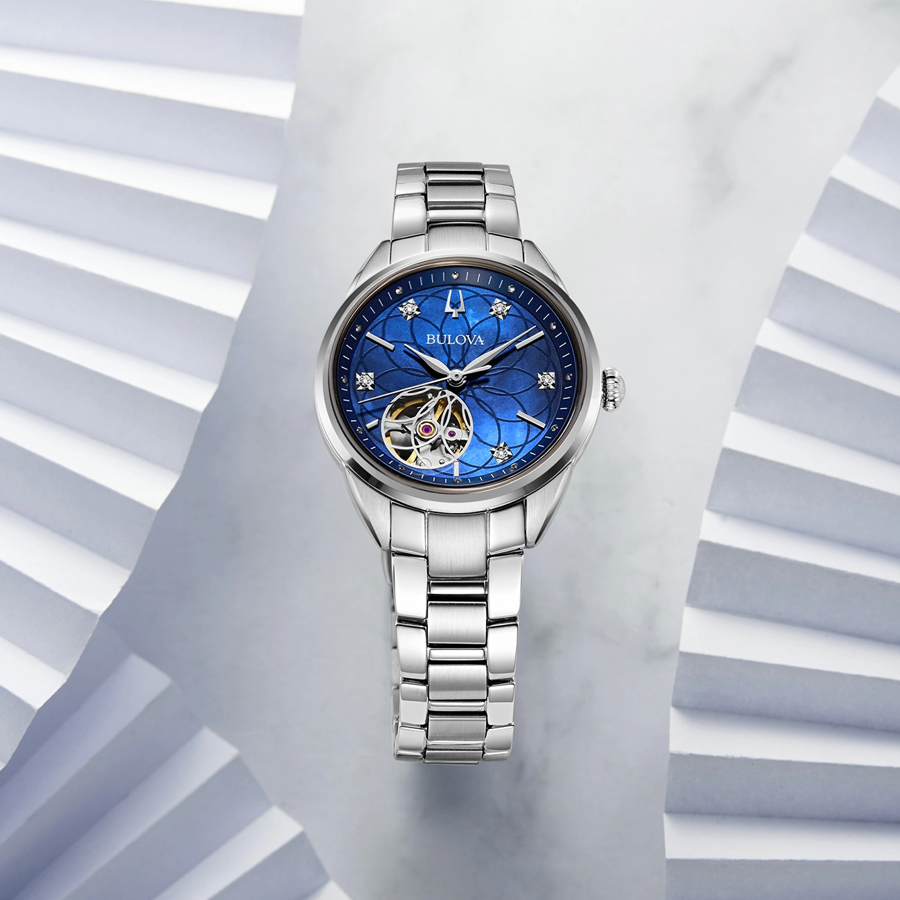 BULOVA 35mm 96P191