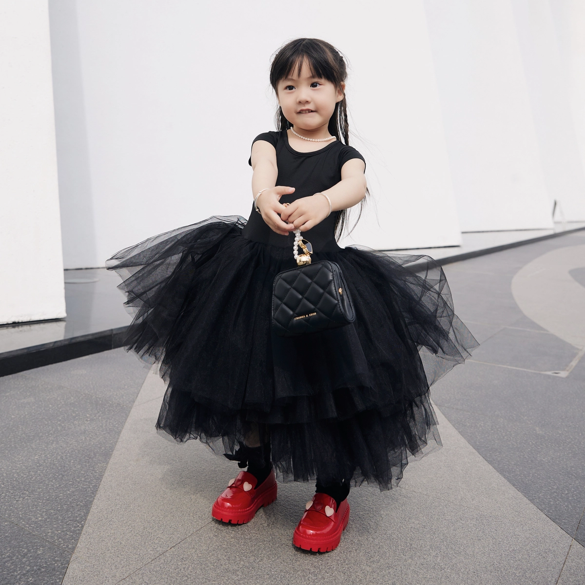 CHARLESKEITH ck Black