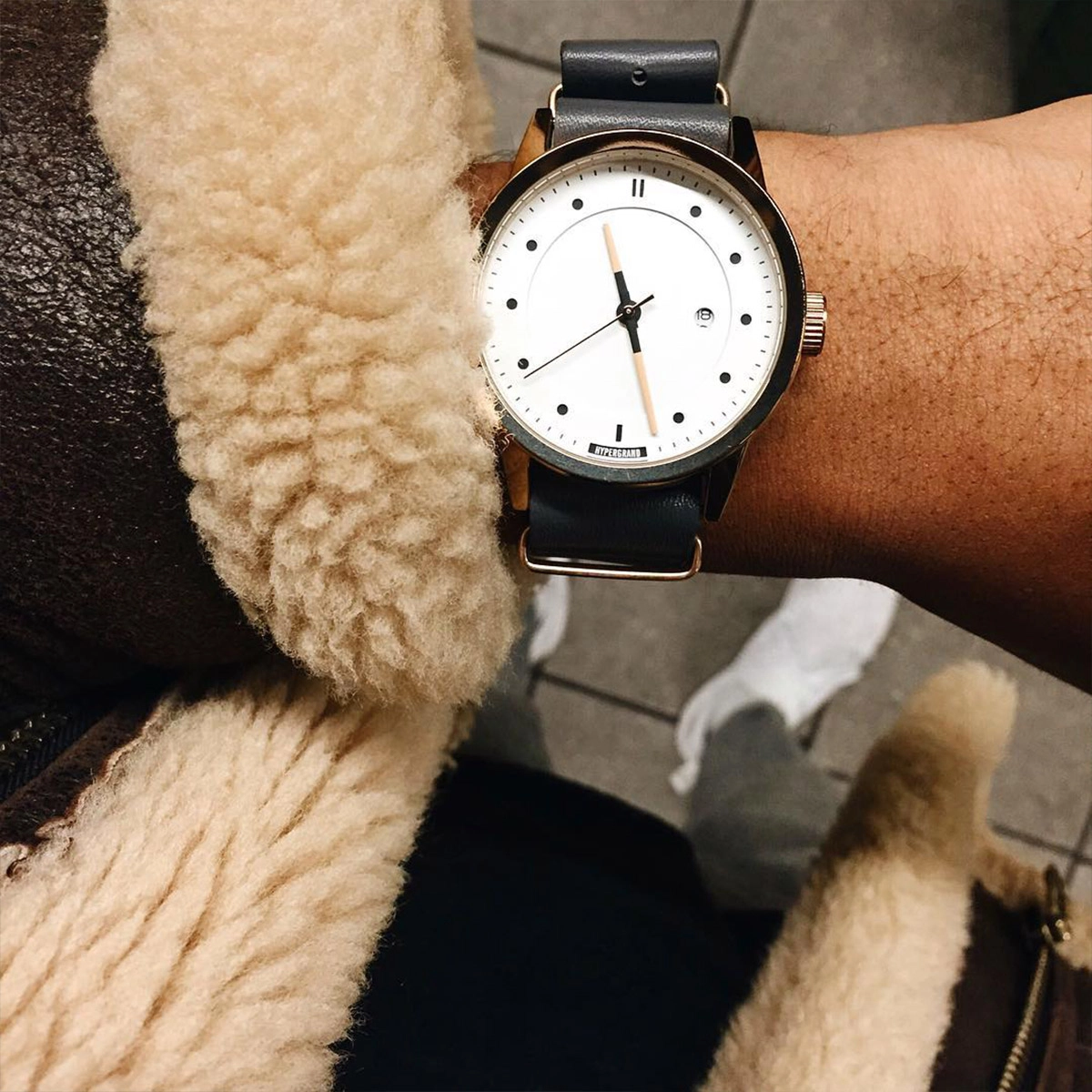 HYPERGRAND NWM4GREY