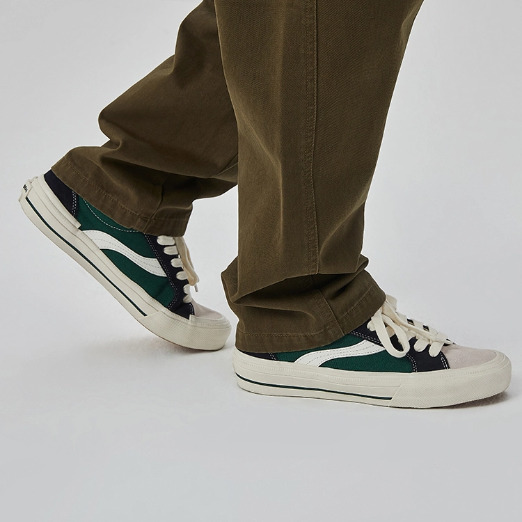 oddCIRKUS x Vision Street Wear Astley Pro