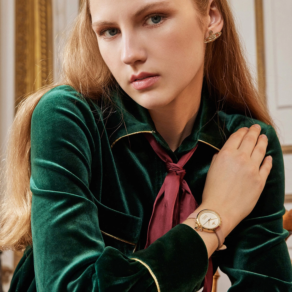 Vivienne Westwood 34mm DWVV139WHPK