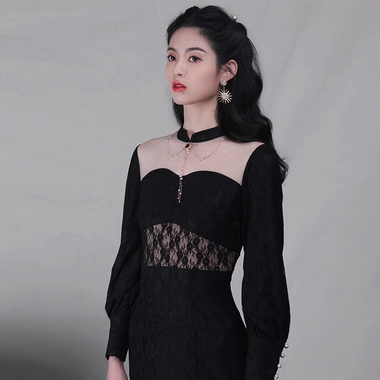槿爷东方 拼接蕾丝鱼尾连衣裙 玄黑色