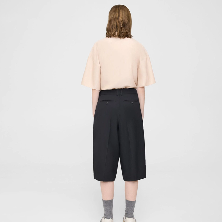 Theory x Lucas Ossendrijver