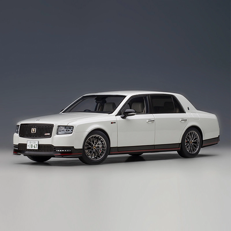 AUTOart AA 118 ToyotaCENTURY GRMN