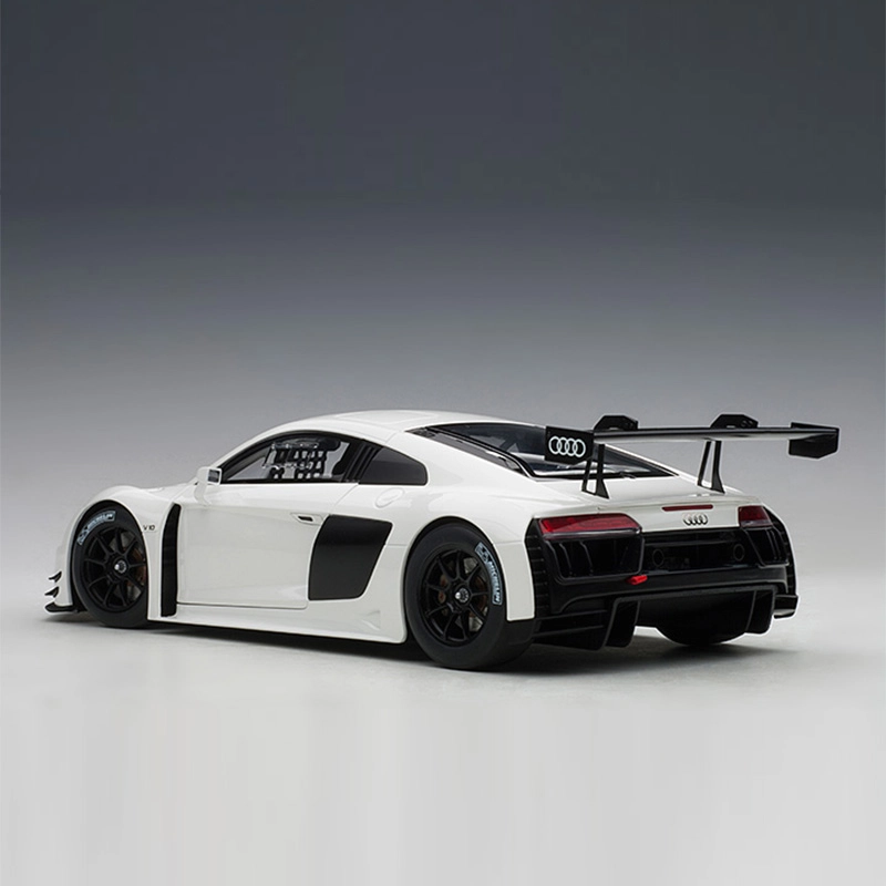 AUTOart 118 R8 LMS