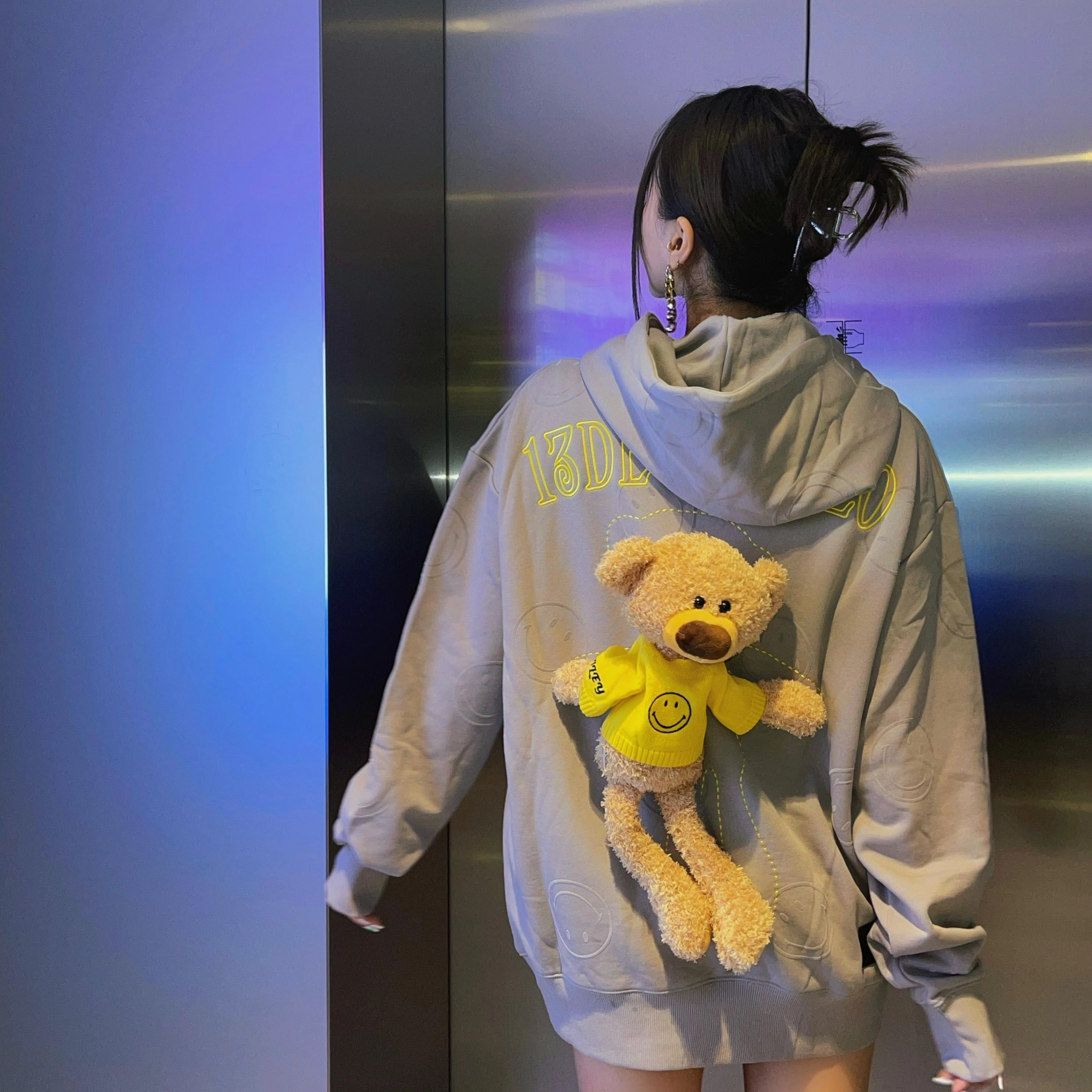 13 DEMARZO x SMILEY