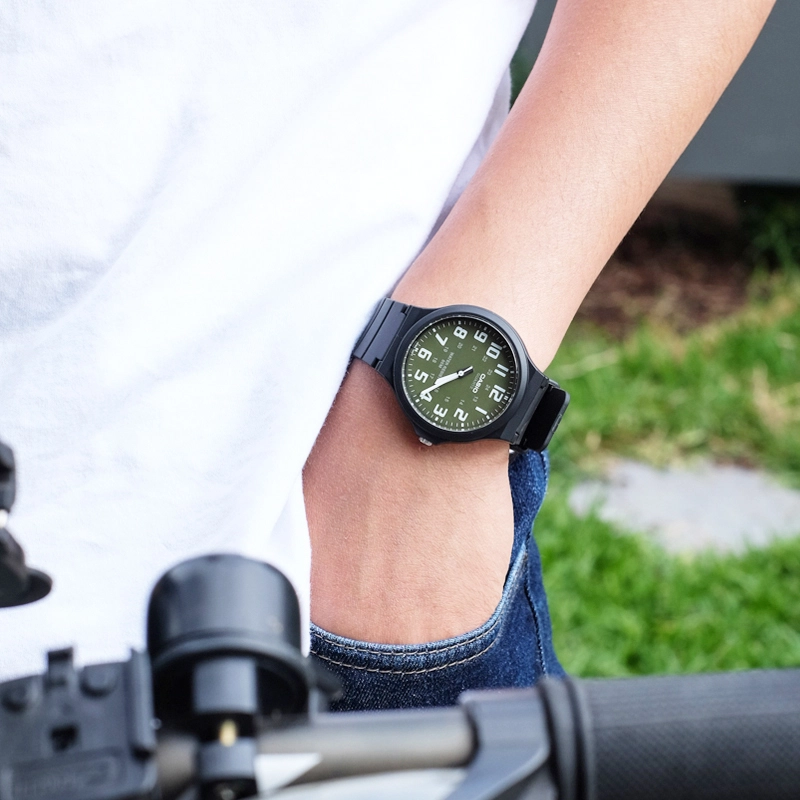 CASIO YOUTH MW-240-3B