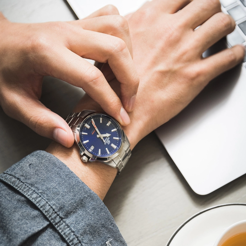 CASIO EDIFICE 100 EFB-107D-2AVUPR