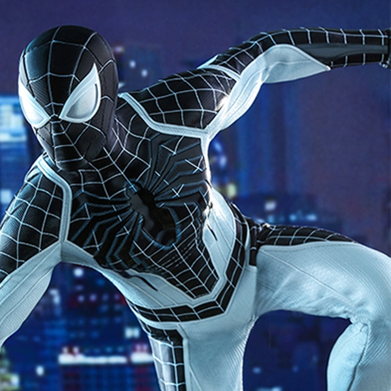 Hot Toys 16