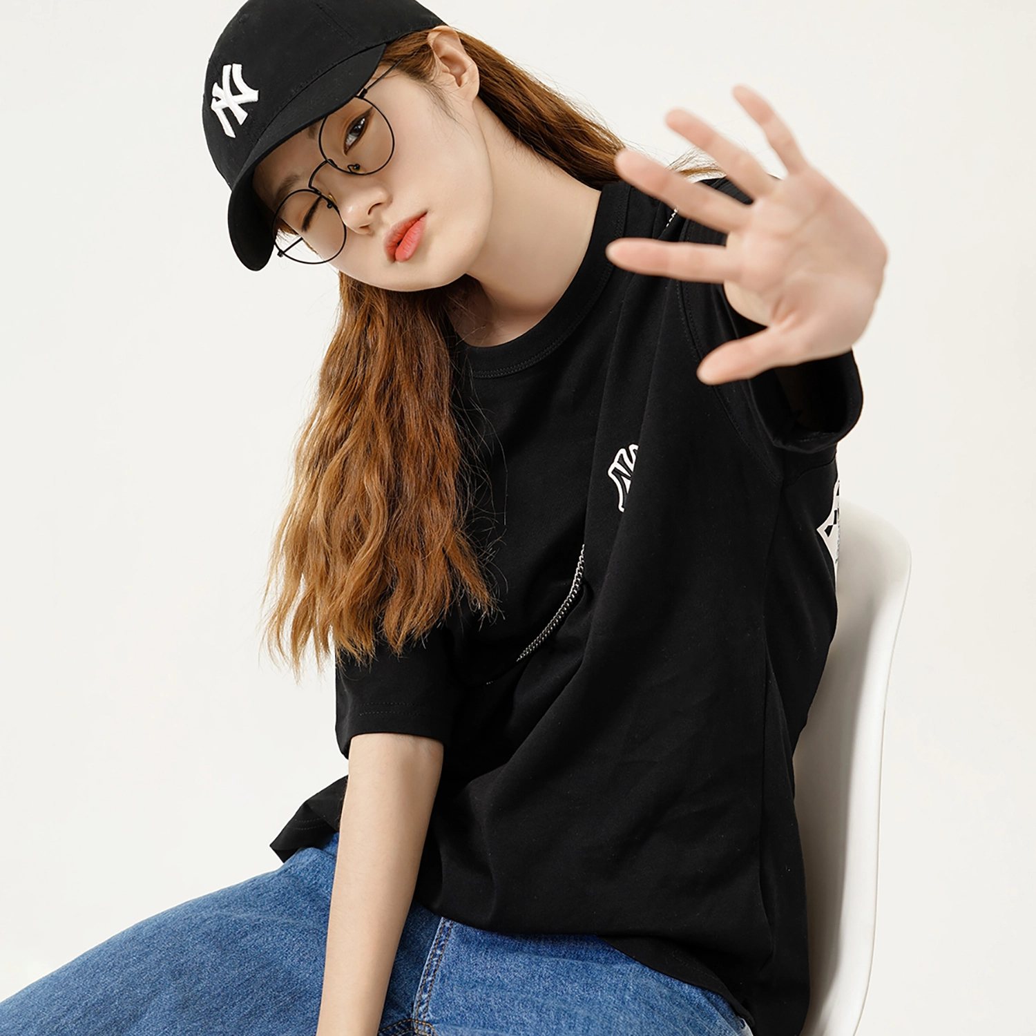 MLB T