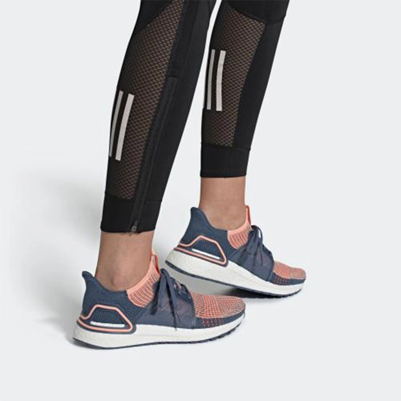 adidas Ultraboost 19