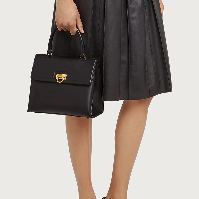 FERRAGAMO Gancio