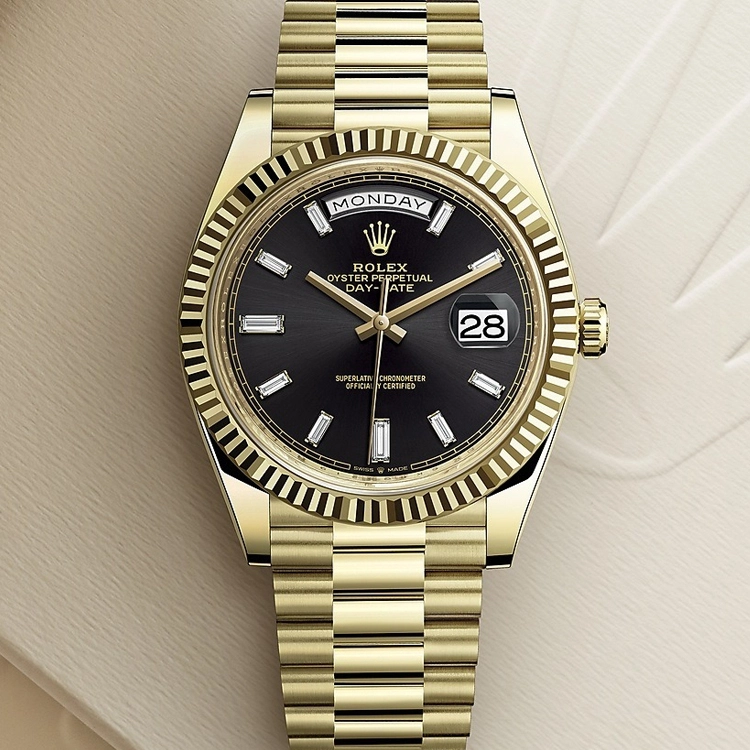 ROLEX 100 40mm 18ct M228238-0004