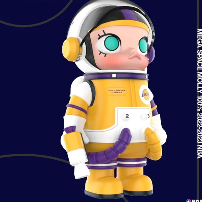 POP MART MEGA 2022-2023 NBA SPACE MOLLY 100