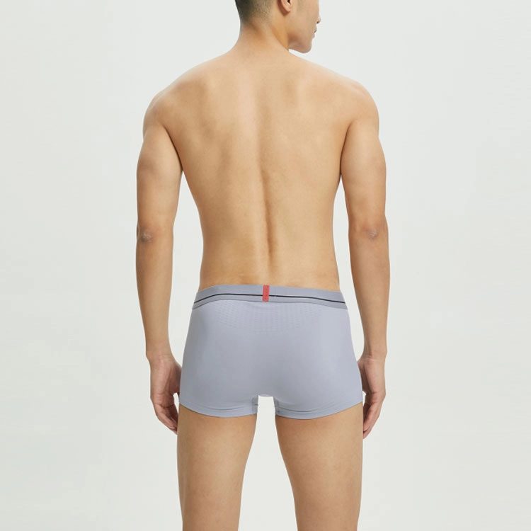 CKCalvin Klein SS22 4D 1