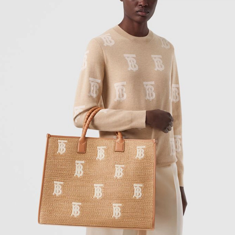 Burberry Freya-