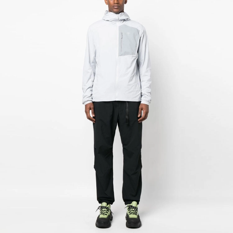 Arcteryx Proton lightweight Logo
