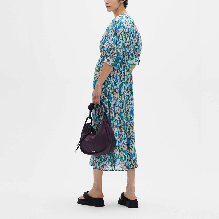 GANNI SS23 V