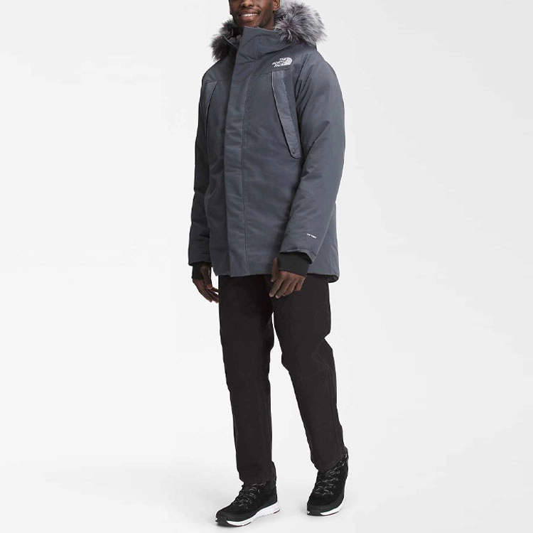 THE NORTH FACE