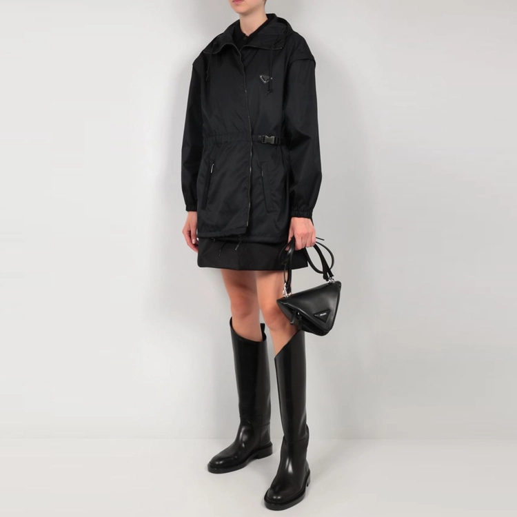PRADA FW21 Logo
