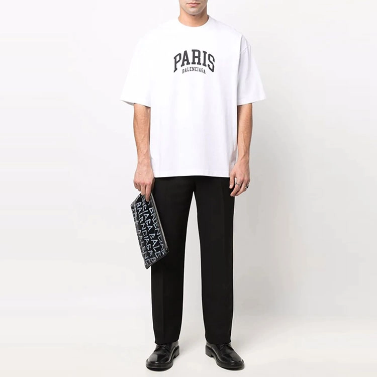 Balenciaga SS22 T