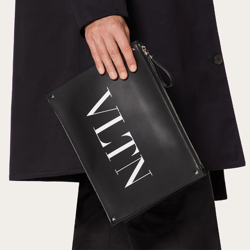Valentino Garavani VLTN