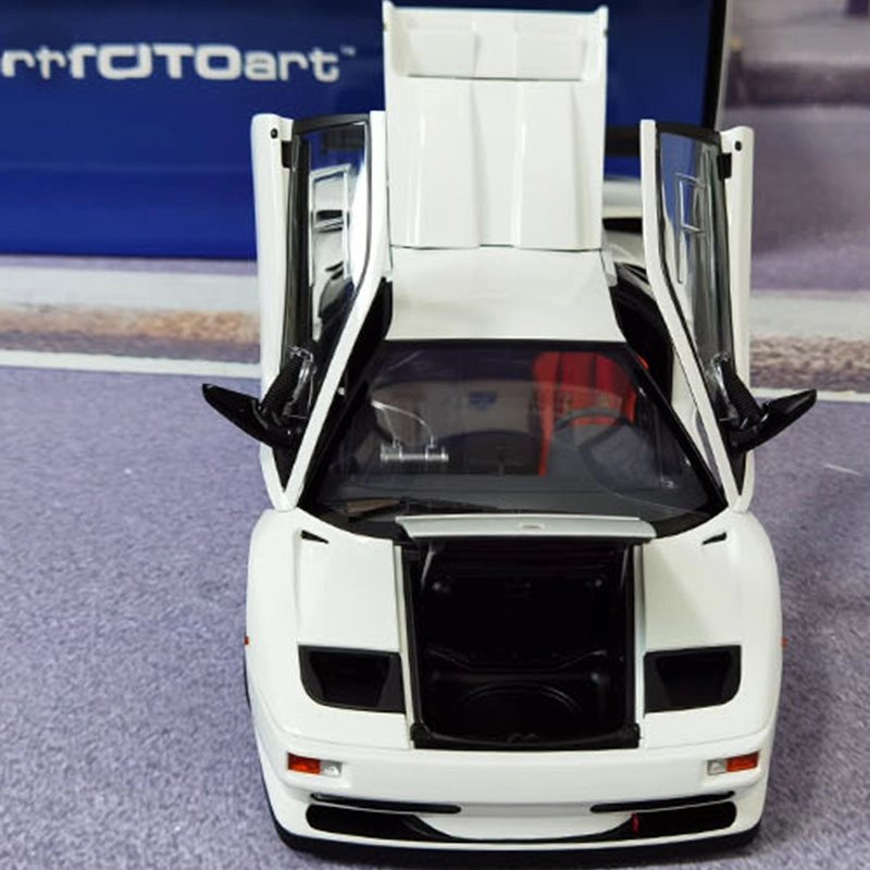 AUTOart 118 DIABLO SV-R 25cm