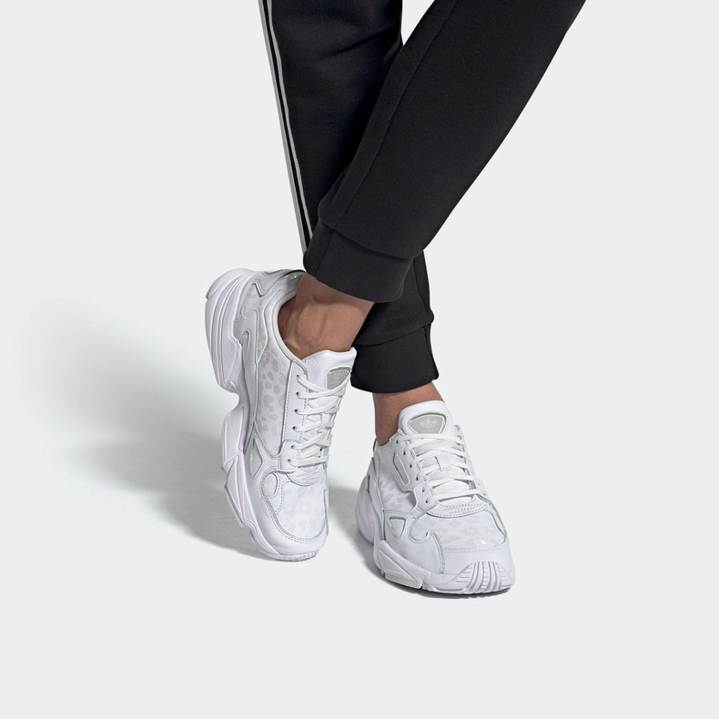 adidas originals Falcon
