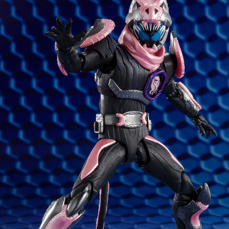 BANDAI REVICE s.h.figuarts 15cm