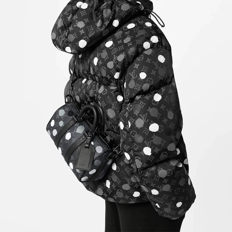 LOUIS VUITTON x Yayoi Kusama keepall 25