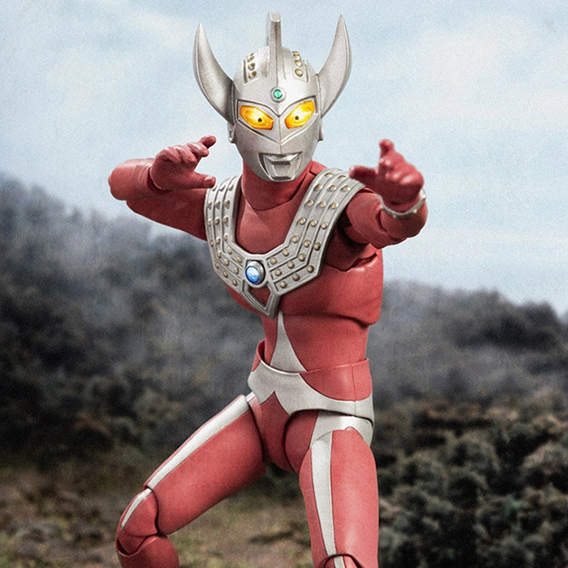 BANDAI s.h.figuarts 15cm