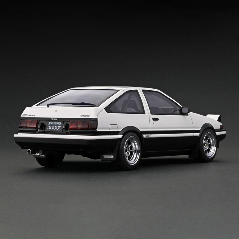 IGNITION MODEL 118 Toyota Sprinter Trueno 3Dr GT Apex AE86