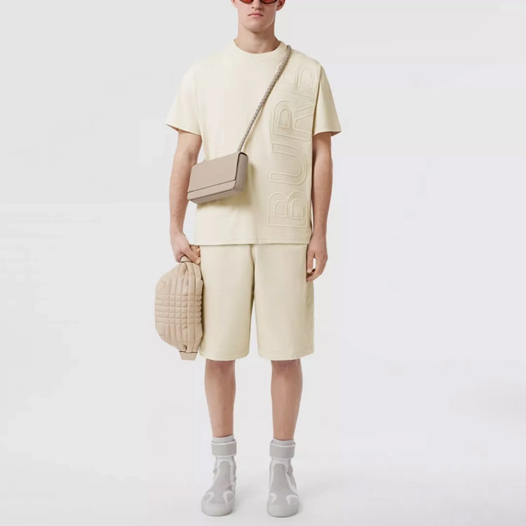 Burberry SS22 T