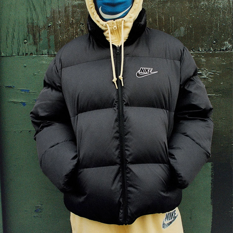 Supreme SS21 Week 3 x Nike Reversible Puffy Jacket SS21 Nike Logo