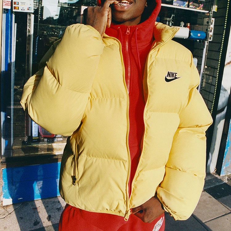 Supreme SS21 Week 3 x Nike Reversible Puffy Jacket SS21 Nike Logo