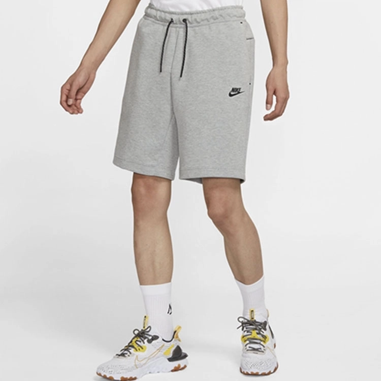 Nike Sportswear Tech Fleece
