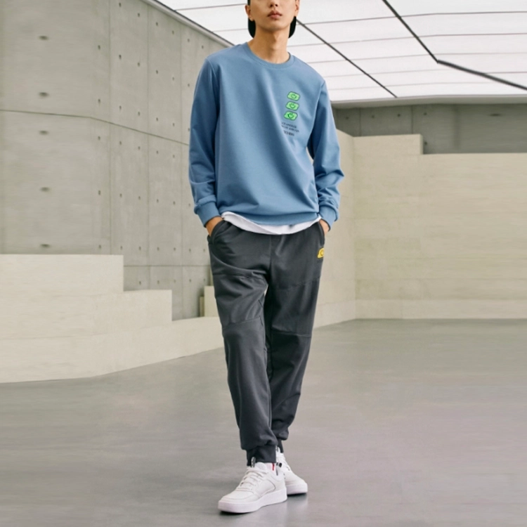 Skechers