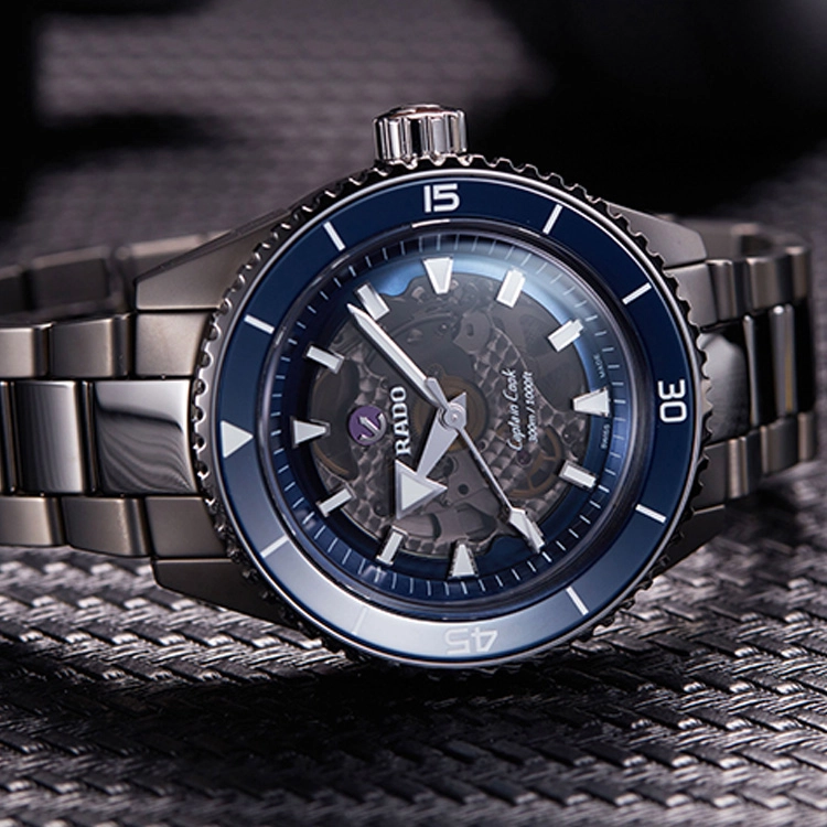 RADO Captain Cook 300 43mm R32128202