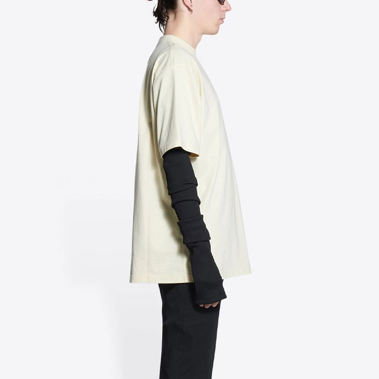 Balenciaga SS22 T