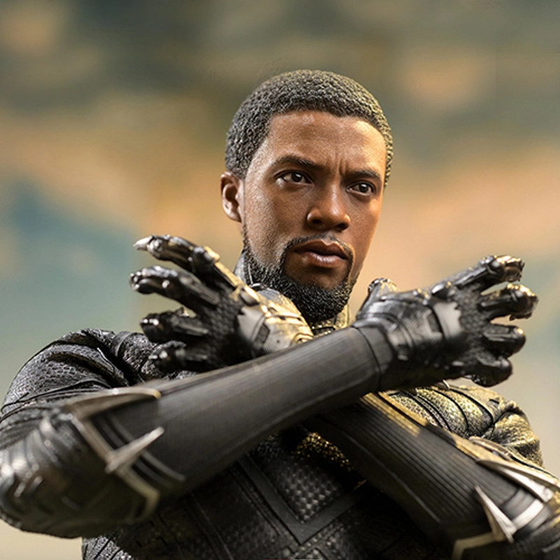 Hot Toys 16 31.5cm