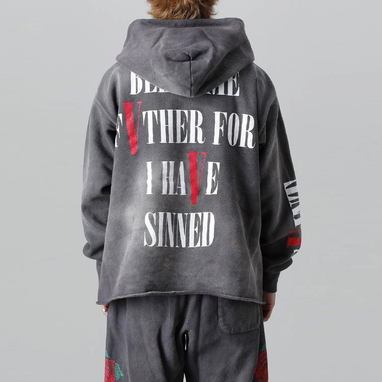 SAINT Mxxxxxx x VLONE