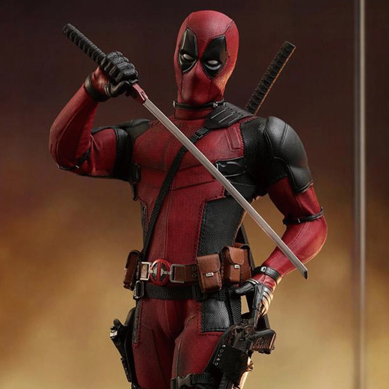 Hot Toys 16 2 31cm