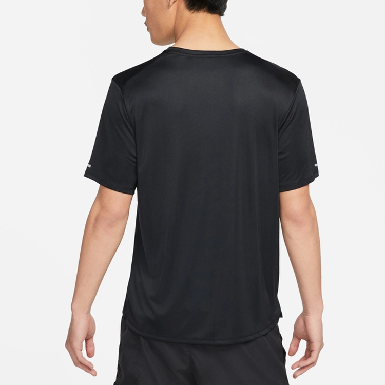 Nike Dri-FIT Wild Run Miler T