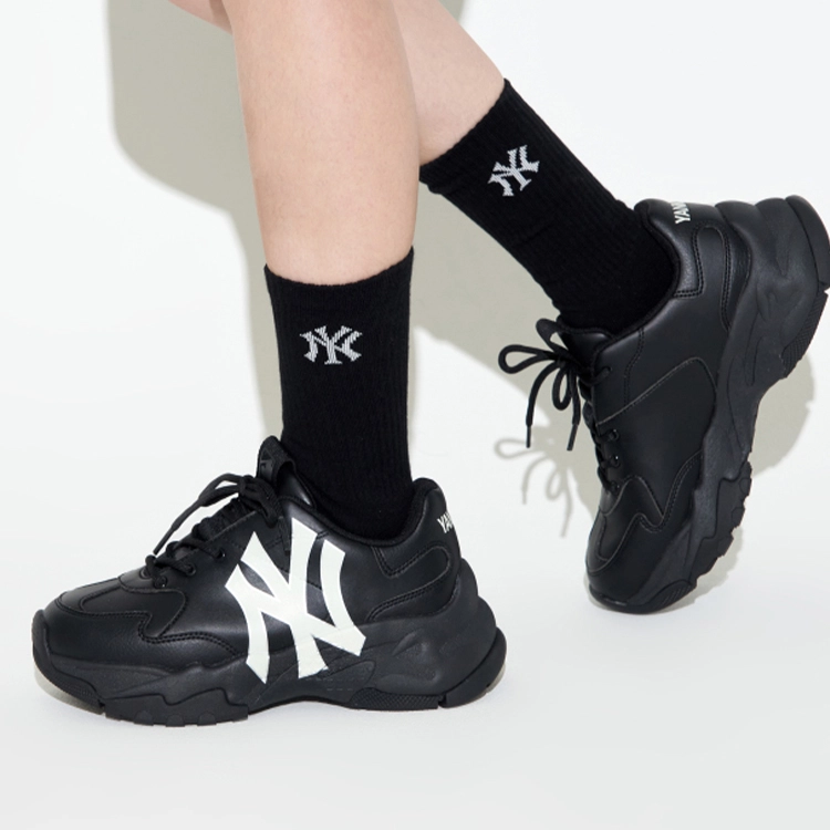 MLB 3