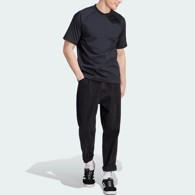 adidas originals Blue Version Essentials LogoT