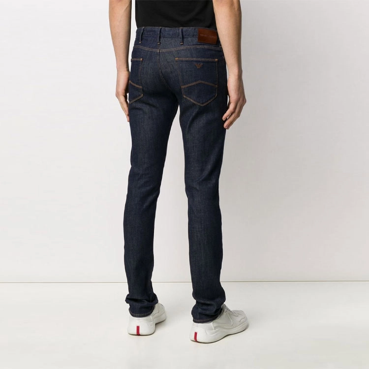 EMPORIO ARMANI