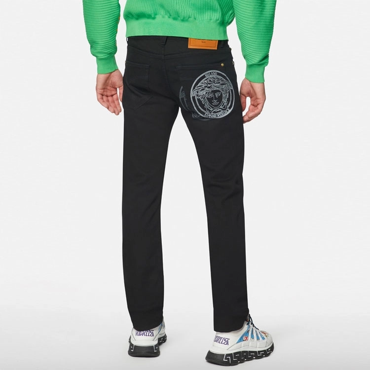VERSACE